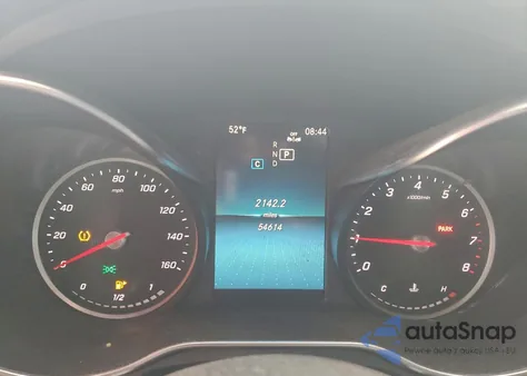 2019 Mercedes-Benz C 300 z USA, uszkodzony, nr VIN 55SWF8DB5KU286448